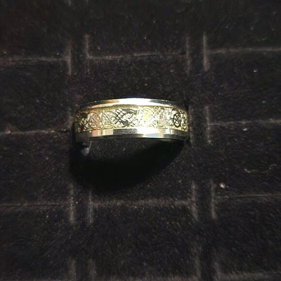 Men's assorted silver rings, size 10 - Picture 6 of 9